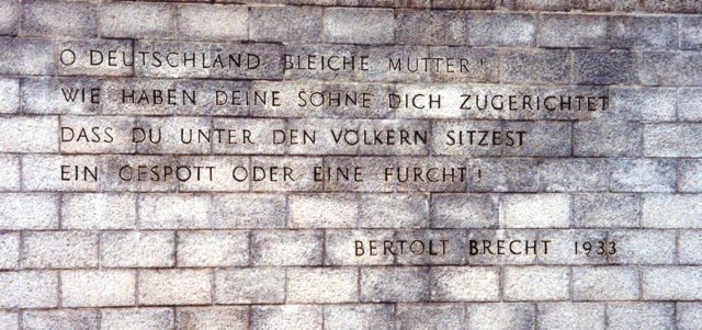 tekstvanbertoltbrecht.jpg